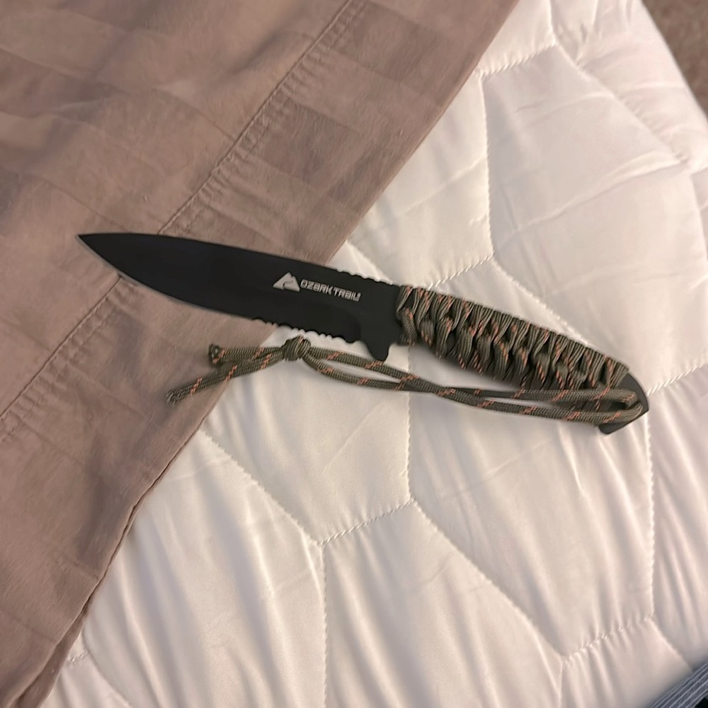 Ozark trail fixed blade